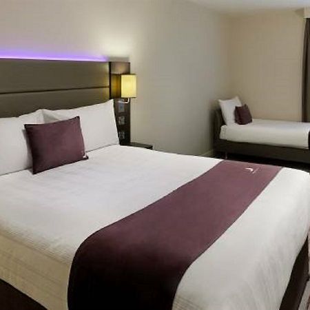 Premier Inn London Дагенем Екстер'єр фото