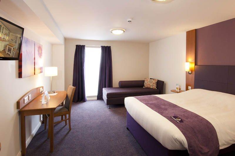 Premier Inn London Дагенем Екстер'єр фото